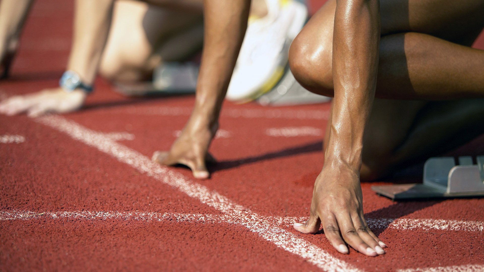 中国高山滑雪队冬训加码 备战2026-27赛季世界杯